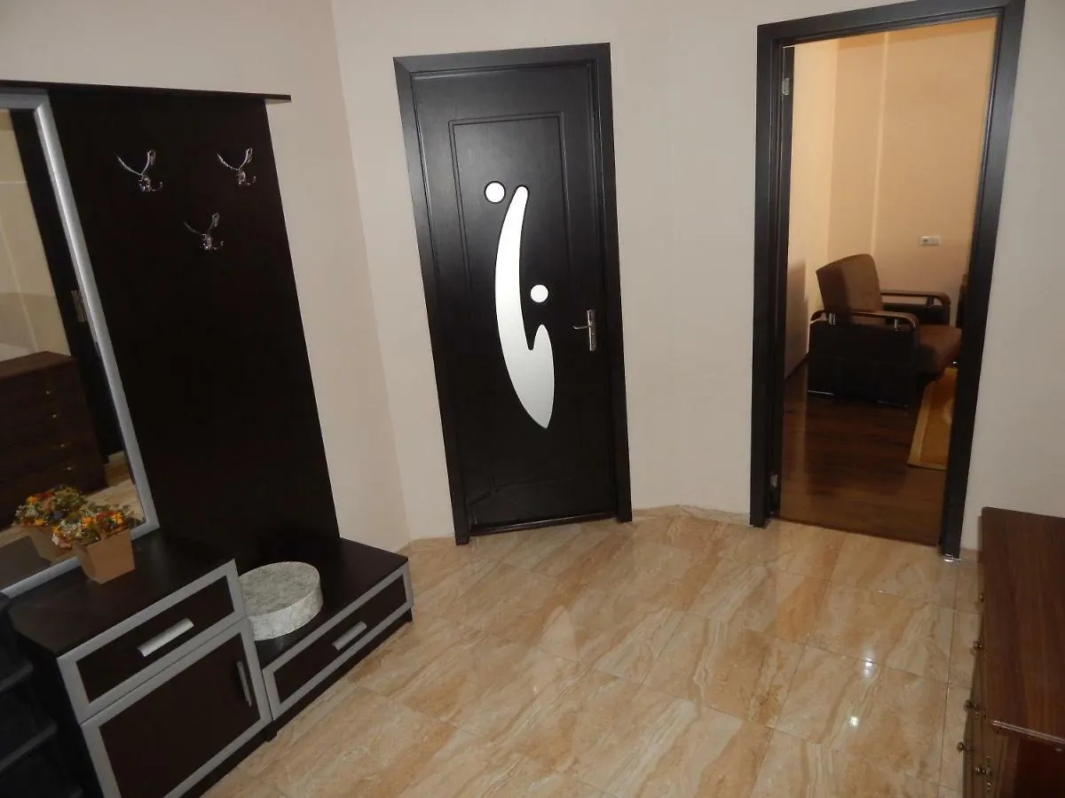 Apartment First Line From Sea Batumi